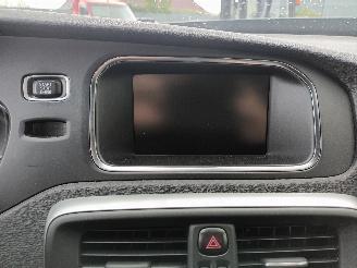 Volvo V-40 V40 (MV) Hatchback 5-drs 1.6 D2 (D4162T) [84kW]  (03-2012/12-2016) picture 16