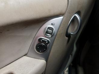 Jeep Cherokee Cherokee/Liberty (KJ) Terreinwagen 3.7 V6 24V (EKG) [155kW]  (09-2001/=
01-2008) picture 12