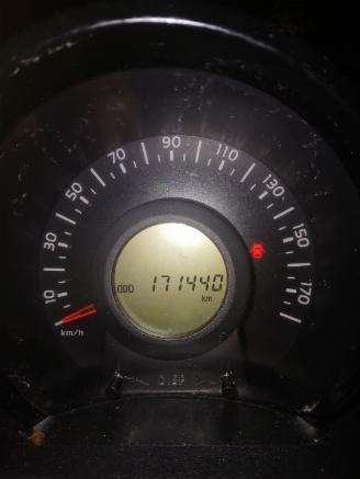 Toyota Aygo Aygo (B40) Hatchback 1.0 12V VVT-i (1KR-FE) [51kW]  (05-2014/06-2018) picture 2