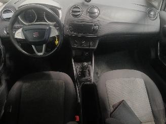 Seat Ibiza Ibiza IV (6J5) Hatchback 5-drs 1.2 TDI Ecomotive (CFWA) [55kW]  (06-20=
10/05-2015) picture 10