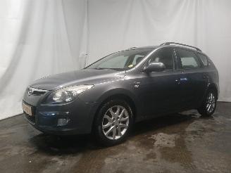 Hyundai I-30 i30 Crosswagon (WWH) Combi 1.4 CVVT 16V (G4FA) [80kW]  (11-2009/06-201=
2) picture 3