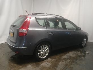 Hyundai I-30 i30 Crosswagon (WWH) Combi 1.4 CVVT 16V (G4FA) [80kW]  (11-2009/06-201=
2) picture 6