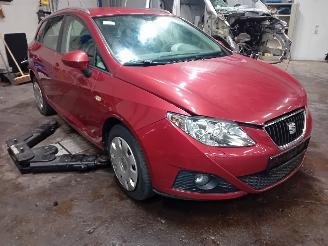 Seat Ibiza Ibiza ST (6J8) Combi 1.2 TSI (CBZB) [77kW]  (09-2010/05-2015) picture 2