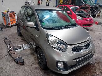 Kia Picanto Picanto (TA) Hatchback 1.0 12V (G3LA) [51kW]  (05-2011/06-2017) picture 2