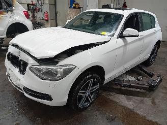 Uttjänta bilar auto BMW 1-serie 1 serie (F20) Hatchback 5-drs 114i 1.6 16V (N13-B16A) [75kW]  (07-2012=
/02-2015) 2013/1