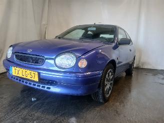 skadebil auto Toyota Corolla Corolla (E11) Hatchback 1.6 16V (4AFE) [81kW]  (05-1997/02-2000) 1998/8