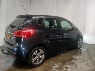 Kia Venga Venga MPV 1.4 CVVT 16V (G4FA) [66kW]  (02-2010/03-2019) picture 6
