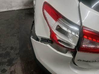 Nissan Qashqai Qashqai (J11) SUV 1.2 DIG-T 16V (HRA2DDT) [85kW]  (11-2013/...) picture 21