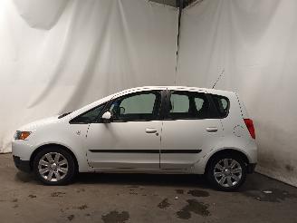 Mitsubishi Colt Colt (Z2/Z3) Hatchback 1.1 12V (3A91) [55kW]  (10-2004/06-2012) picture 4