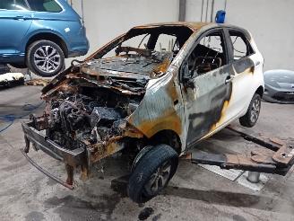 Vrakbiler auto Kia Picanto Picanto (TA) Hatchback 1.0 12V (G3LA) [49kW]  (05-2011/06-2017) 2017/1