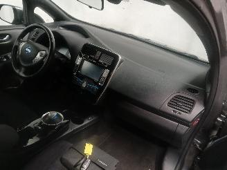 Nissan Leaf Leaf (ZE0) Hatchback Leaf (EM61) [80kW]  (11-2010/12-2017) picture 8