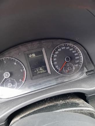 Volkswagen Caddy Caddy III (2KA,2KH,2CA,2CH) Van 1.6 TDI 16V (CAYE) [55kW]  (08-2010/05=
-2015) picture 2