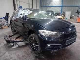 BMW 1-serie 1 serie (F20) Hatchback 5-drs 116i 1.5 12V (B38-B15A) [80kW]  (03-2015=
/06-2019) picture 2