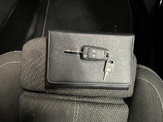 Opel Astra Astra J (PC6/PD6/PE6/PF6) Hatchback 5-drs 1.6 16V (A16XER(Euro 5)) [85=
kW]  (12-2009/10-2015) picture 20