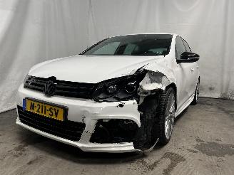 damaged passenger cars Volkswagen Golf Golf VI (5K1) Hatchback 2.0 TSI R 16V 4Motion (CDLF) [199kW]  (11-2009=
/03-2013) 2011/5