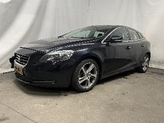 Volvo V-40 V40 (MV) Hatchback 5-drs 1.6 T4 GTDi 16V (B4164T) [132kW]  (03-2012/12=
-2016) picture 3