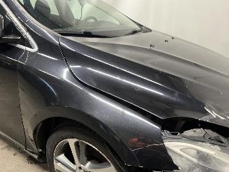 Volvo V-40 V40 (MV) Hatchback 5-drs 1.6 T4 GTDi 16V (B4164T) [132kW]  (03-2012/12=
-2016) picture 23