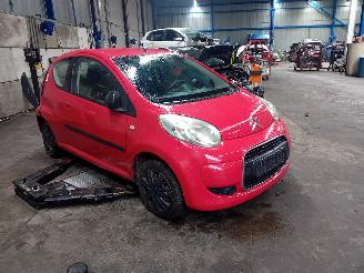 Citroën C1 C1 Hatchback 1.0 12V (384F(CFA)) [50kW]  (06-2005/09-2014) picture 2