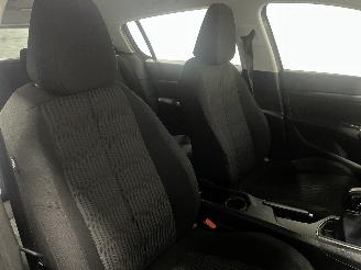 Peugeot 308 308 (L3/L8/LB/LH/LP) Hatchback 5-drs 1.2 12V VTi PureTech 82 (EB2F(HMZ=
)) [60kW]  (09-2013/06-2021) picture 8