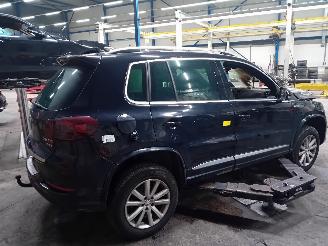 Volkswagen Tiguan Tiguan (5N1/2) SUV 2.0 TDI DRF 16V 4Motion (CFGC(Euro 5)) [130kW]  (11=
-2012/07-2018) picture 3