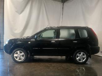 Nissan X-Trail X-Trail (T30) SUV 2.0 16V 4x2 (QR20DE) [103kW]  (07-2001/01-2013) picture 4