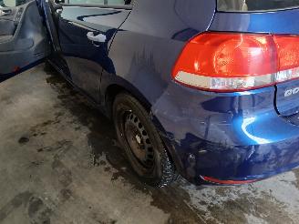 Volkswagen Golf Golf VI (5K1) Hatchback 1.6 TDI 16V (CAYC(Euro 5)) [77kW]  (02-2009/11=
-2012) picture 26