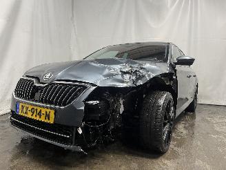 skadebil bedrijf Skoda Superb Superb (3V3) Liftback 1.8 TSI 16V (CJSA) [132kW]  (03-2015/06-2024) 2017/1