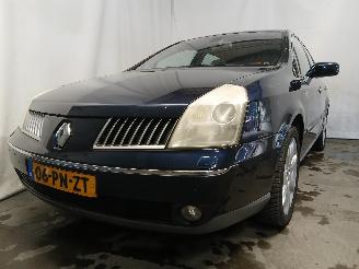 Damaged car Renault Vel-satis Vel Satis (BJ) MPV 3.5 V6 24V (V4Y-701) [177kW]  (06-2002/10-2009) 2004/9