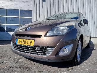 Auto incidentate Renault Scenic Grand Scénic III (JZ) MPV 1.4 16V TCe 130 (H4J-700(H4J-A7)) [96kW]  =
(02-2009/12-2016) 2010/7