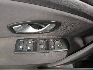 Renault Mégane Megane III Grandtour (KZ) Combi 5-drs 1.4 16V TCe 130 (H4J-700(H4J-A7)=
) [96kW]  (05-2009/02-2016) picture 12