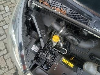 Opel Vivaro Vivaro Van 1.6 CDTI 95 Euro 6 (R9M-413(R9M-H4)) [70kW]  (03-2016/12-20=
19) picture 27