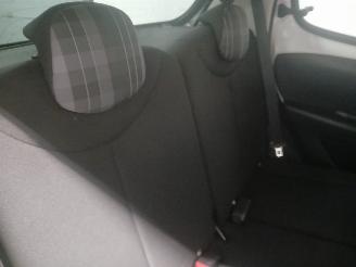 Peugeot 108 108 Hatchback 1.0 12V VVT-i (1KRFE(CFB)) [53kW]  (05-2018/...) picture 9