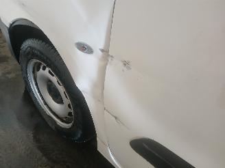 Peugeot Partner Partner (GC/GF/GG/GJ/GK) Van 1.6 HDI, BlueHDI 75 (DV6FE(BHW)) [55kW]  =
(07-2011/12-2018) picture 13