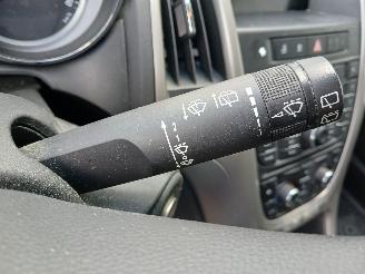 Opel Astra Astra J Sports Tourer (PD8/PE8/PF8) Combi 1.7 CDTi 16V (A17DTR(Euro 5)=
) [81kW]  (10-2010/10-2015) picture 15