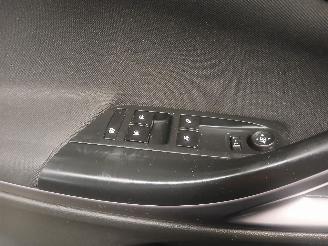 Opel Astra Astra K Sports Tourer Combi 1.0 Turbo 12V (B10XFT(Euro 6)) [77kW]  (01=
-2016/12-2022) picture 20