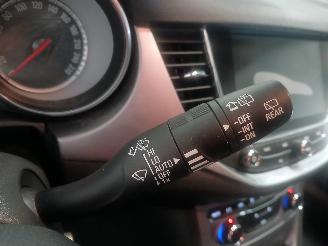 Opel Astra Astra K Sports Tourer Combi 1.0 Turbo 12V (B10XFT(Euro 6)) [77kW]  (01=
-2016/12-2022) picture 15