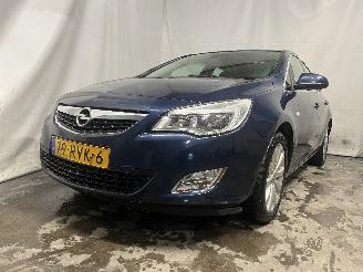 Damaged car Opel Astra Astra J (PC6/PD6/PE6/PF6) Hatchback 5-drs 1.4 Turbo 16V (A14NEL(Euro 5=
)) [88kW]  (10-2010/10-2015) 2011/7