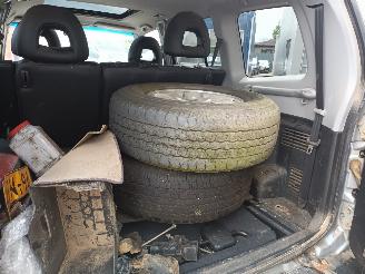 Mitsubishi Pajero Pajero Hardtop (V6/7) Terreinwagen 3.2 DI-D 16V (4M41) [118kW]  (04-20=
00/12-2006) picture 20