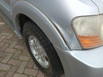 Mitsubishi Pajero Pajero Hardtop (V6/7) Terreinwagen 3.2 DI-D 16V (4M41) [118kW]  (04-20=
00/12-2006) picture 22