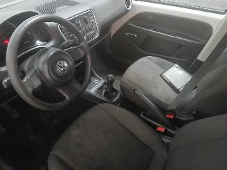 Volkswagen Up! Up! (121) Hatchback 1.0 12V 60 (CHYA) [44kW]  (08-2011/08-2020) picture 12