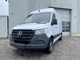 Unfallwagen Mercedes  eSprinter 3,5t (907.6/910.6) Van 314 (780.681) [100kW]  (11-2023/...) 2021/10