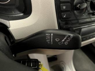 Volkswagen Up! Up! (121) Hatchback 1.0 12V 75 (CWRA) [55kW]  (08-2011/11-2019) picture 23