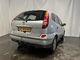 Nissan Almera Almera Tino (V10M) MPV 1.8 16V (QG18DE) [85kW]  (12-2002/02-2006) picture 5