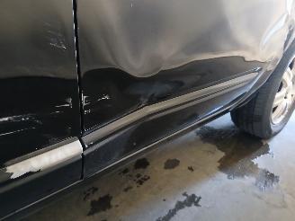 Kia Carens Carens III (FG) MPV 2.0i CVVT 16V (G4KA) [106kW]  (09-2006/06-2013) picture 21