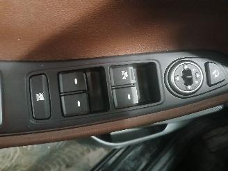 Hyundai I-20 i20 (GBB) Hatchback 1.0 T-GDI 100 12V (G3LC) [74kW]  (01-2016/08-2020)= picture 13