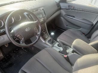 Hyundai Sonata Sonata Sedan 2.0 CRDI VGT 16V (D4EA) [110kW]  (03-2009/12-2010) picture 12