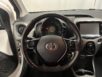 Toyota Aygo Aygo (B40) Hatchback 1.0 12V VVT-i (1KR-FE) [51kW]  (05-2014/06-2018) picture 24