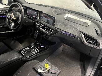 BMW 1-serie 1 serie (F40) Hatchback 118i 1.5 TwinPower 12V (B38-A15A) [103kW]  (07=
-2019/...) picture 21