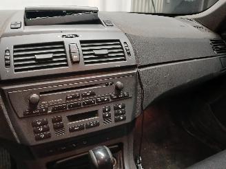 BMW X3 X3 (E83) SUV 3.0i xDrive 24V (M54-B30(306S3)) [170kW]  (09-2003/07-200=
6) picture 17