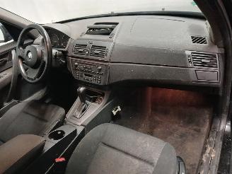 BMW X3 X3 (E83) SUV 3.0i xDrive 24V (M54-B30(306S3)) [170kW]  (09-2003/07-200=
6) picture 8